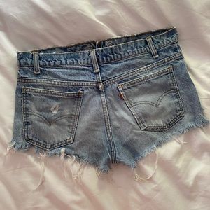 Vintage Levi’s shorts